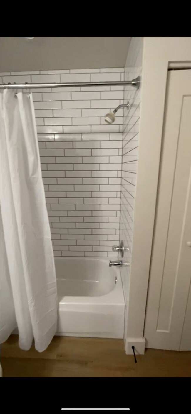 Building Photo - 500 Dandy Brush Ln W