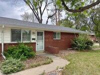 Building Photo - 2995 Kendall St