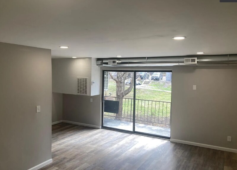 Building Photo - 17500 Euclid Ave