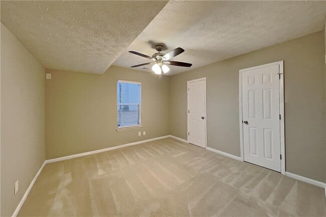 Building Photo - 2981 Sutton Glen