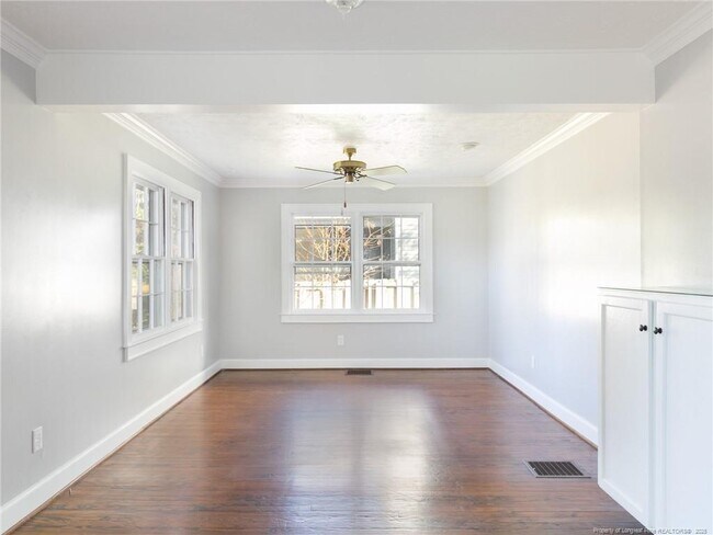 Building Photo - 1524 Brookside Ave