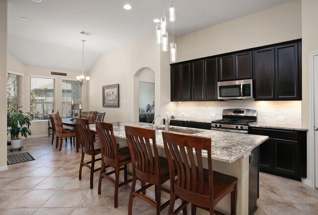 Building Photo - 4803 Ladona Ct