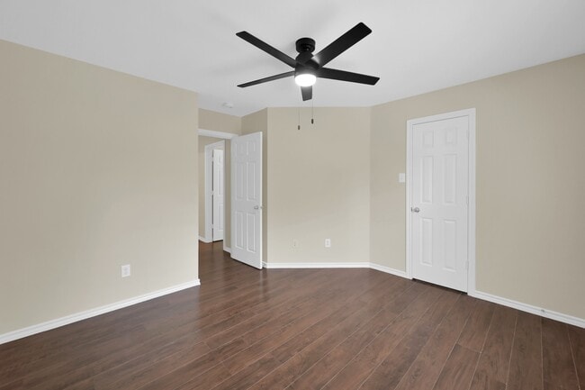 Building Photo - 122 S Camellia Grove Cir