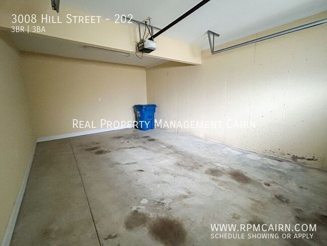 Building Photo - 3008 Hill St