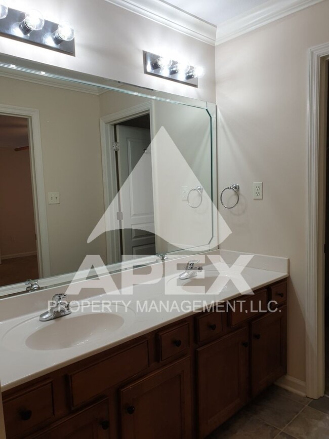 Building Photo - Beautiful 4 Bd/2.5 Ba  Single Family home w/Bonus loft in West Knoxville/Hardin Valley!