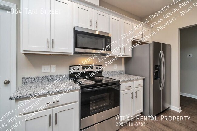 Building Photo - 4364 Tari St