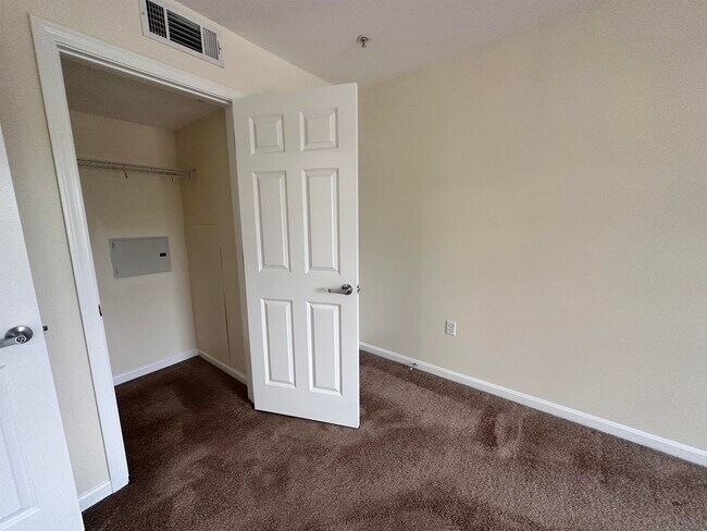 Building Photo - 20 Sentinel Court