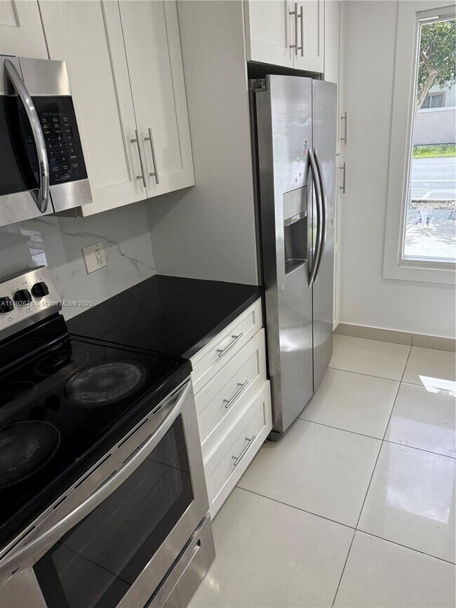 Building Photo - 13984 SW 259th Way