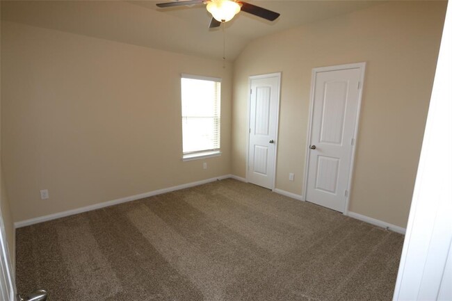 Building Photo - 17118 Devon Dogwood Trail