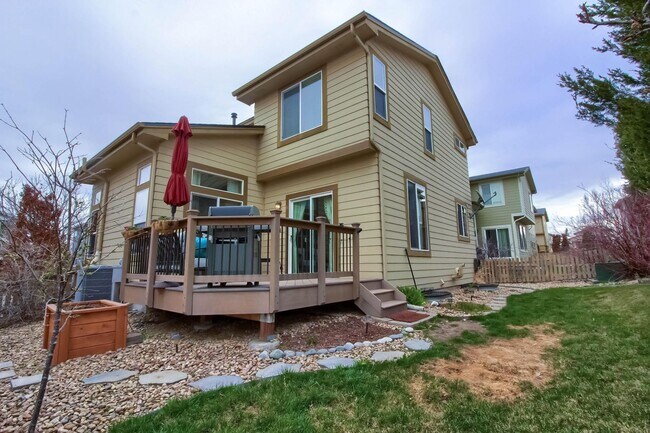 Building Photo - Highlands Ranch Spacious 3 bed 2.5 bath