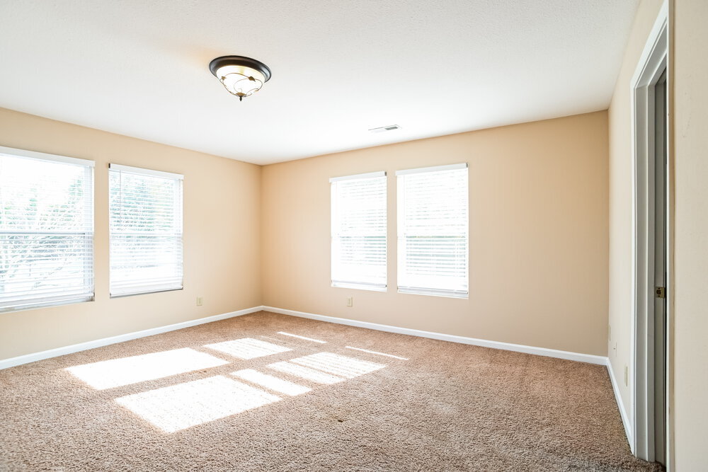 Building Photo - 14235 Hartwell Farm Dr