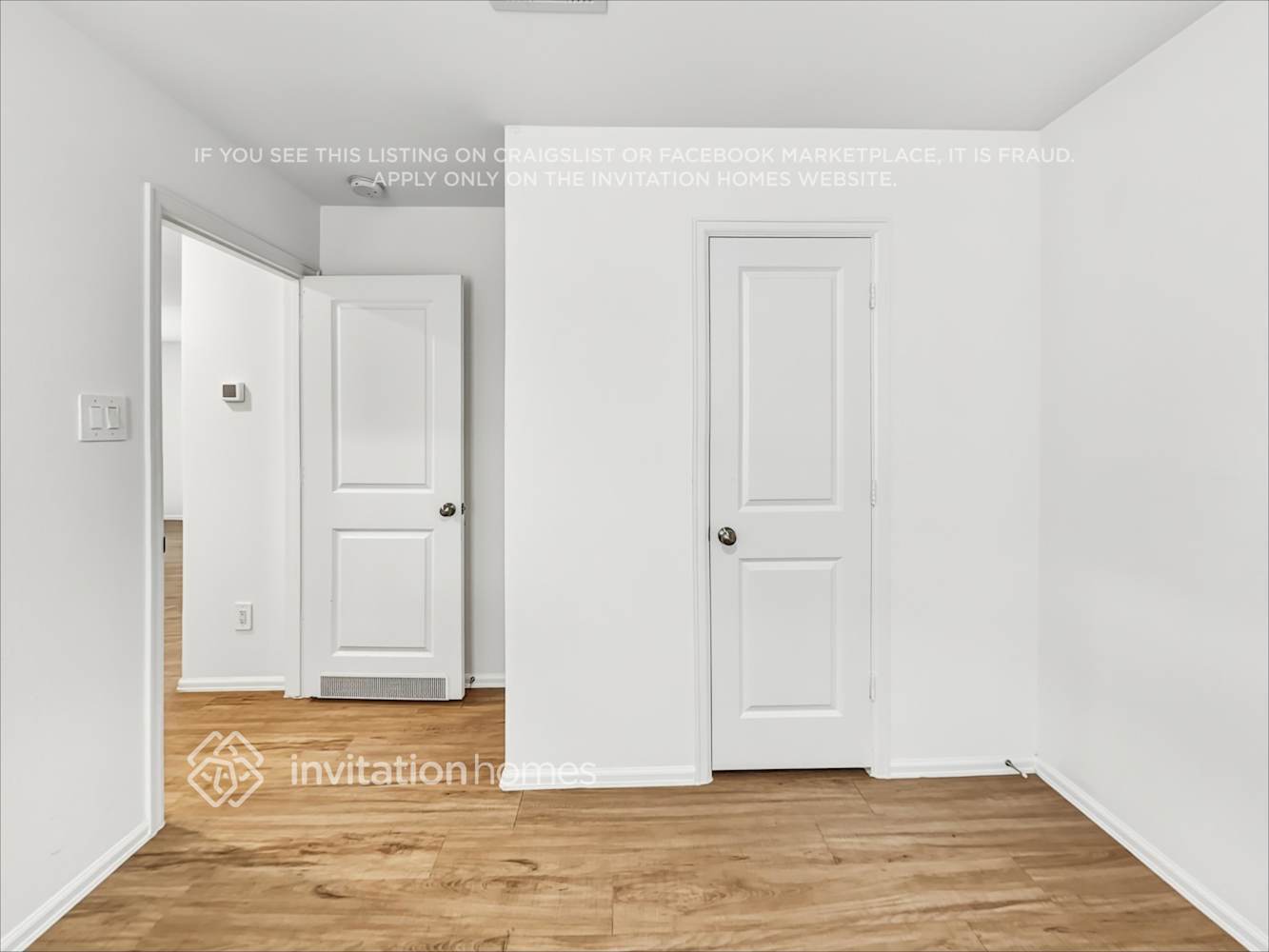 Building Photo - 18739 Mercer Fls Dr