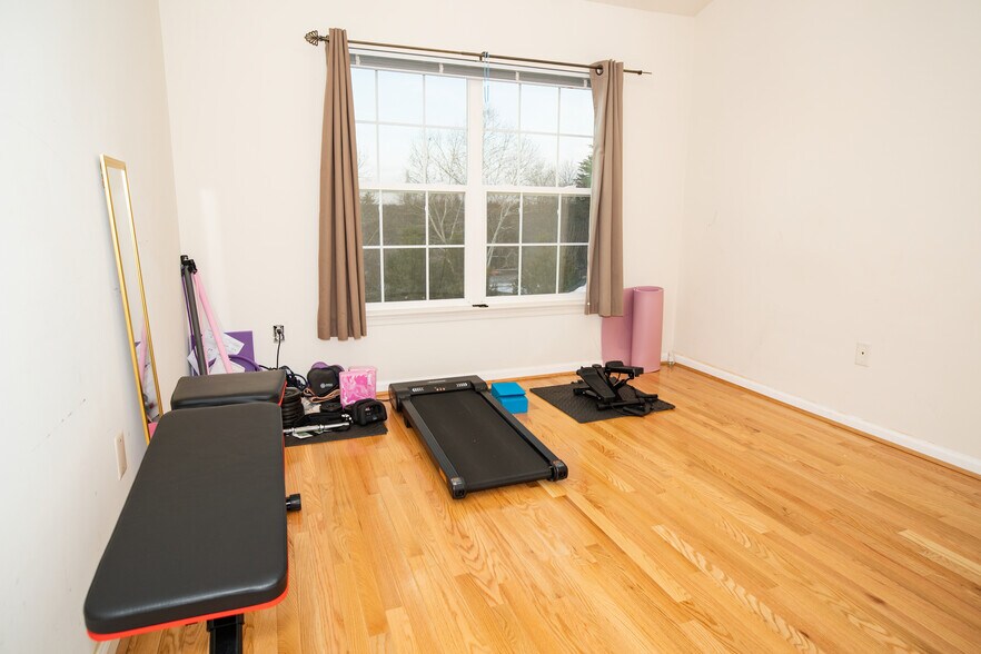 Building Photo - 12964 Pinnacle Dr