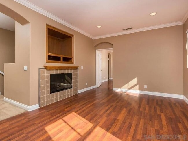 Building Photo - 1517 Laurel Grove Dr