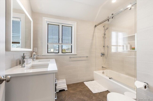 Building Photo - 34 Tuckahoe Ave