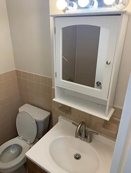 Building Photo - 5340 Holmes Run Pky