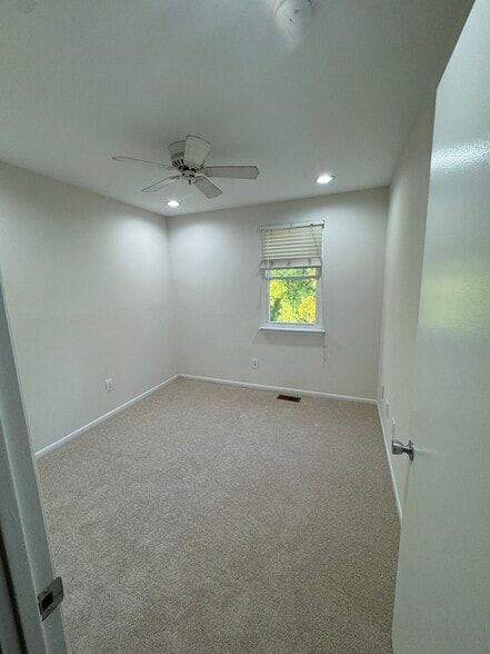 Bedroom 3 - 933 Bancroft Pl