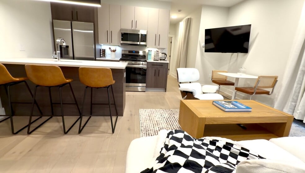 Building Photo - 3934 14th St NW