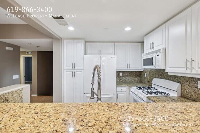 Building Photo - 782 Anchor Cove