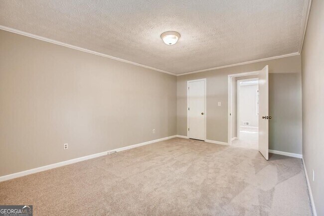 Building Photo - 2274 Turtle Landing