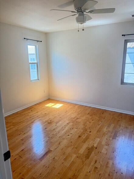 Building Photo - 8338 Edgewood St