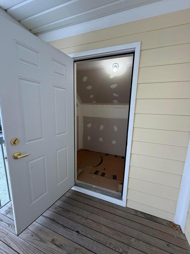 Building Photo - 7774 S Essex Gate Dr