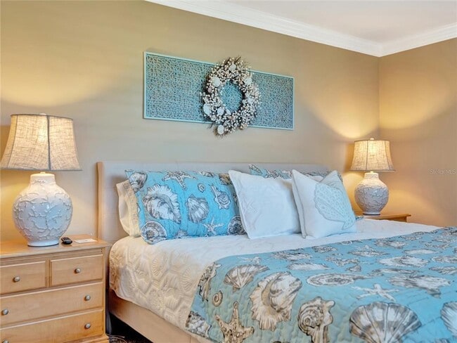 Building Photo - 10432 Sandpiper Rd W