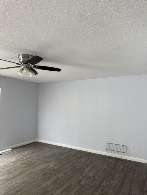 Building Photo - 1451 Glenwick Dr