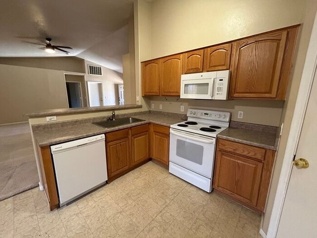 Building Photo - 3897 E Shapinsay Dr