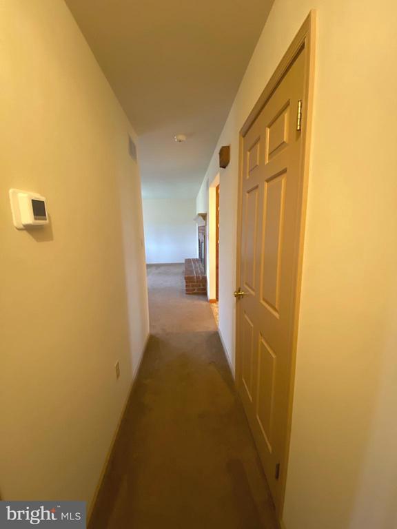 Building Photo - 11 Creeks Edge Rd