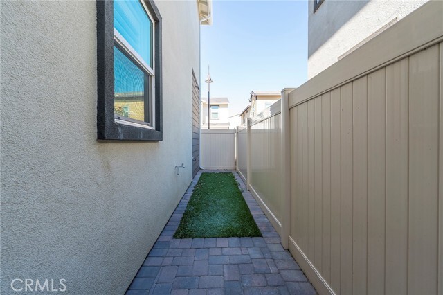 Building Photo - 24604 Westwind Pl