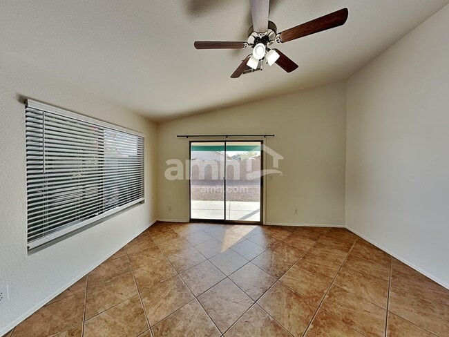 Building Photo - 15943 W Smokey Dr