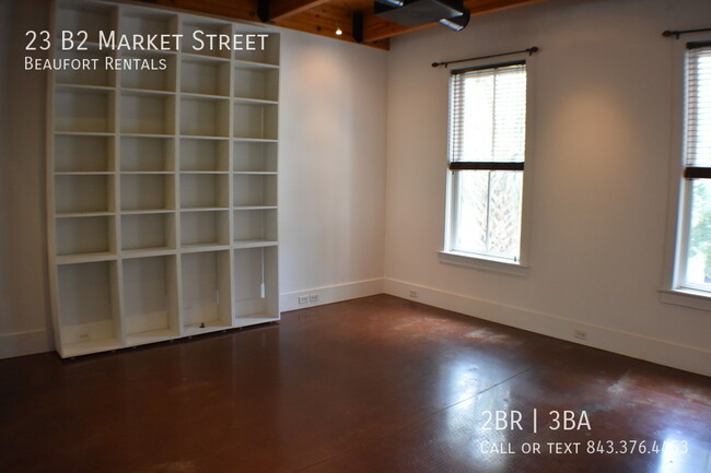 Building Photo - 23-B2 Market