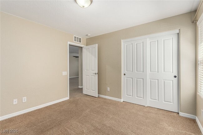 Building Photo - 2612 Romarin Terrace