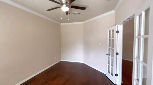 Building Photo - 10036 Lisi Anne Dr