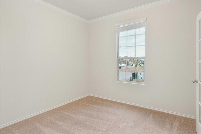 Building Photo - 208 Kildeer Pass
