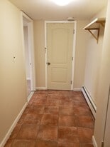 Building Photo - 219 McElroy Ave