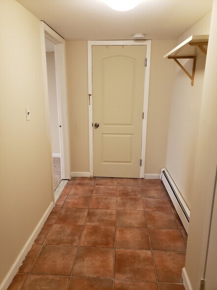 Primary Photo - 219 McElroy Ave