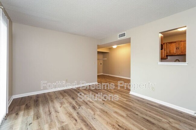 Building Photo - 509 Mystic Dr