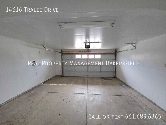 Building Photo - 14616 Tralee Dr