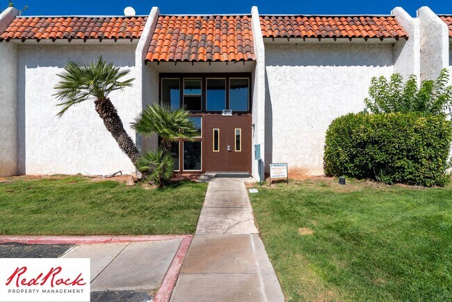 Building Photo - 2 Bedroom Condo in a Prime Location!