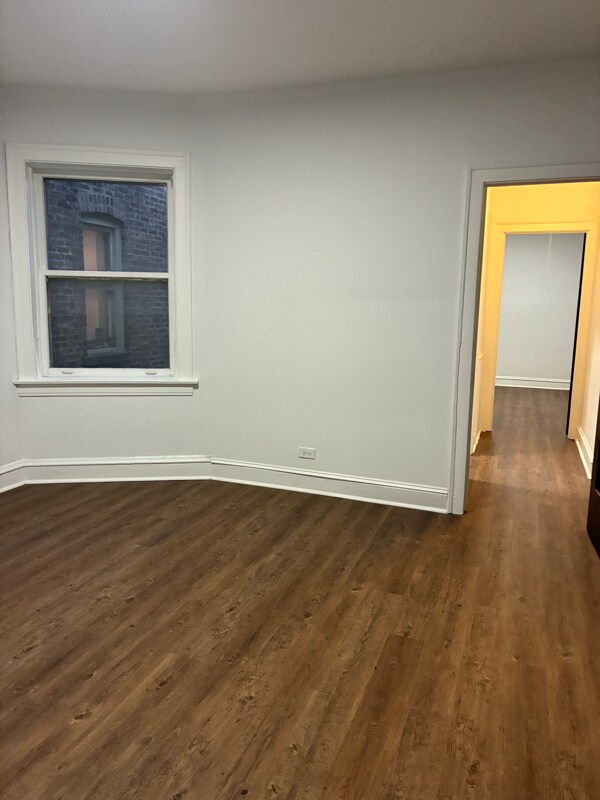 Building Photo - 7712 S Jeffery Blvd