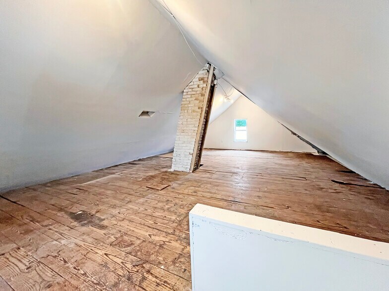 Attic - 111 Belden St