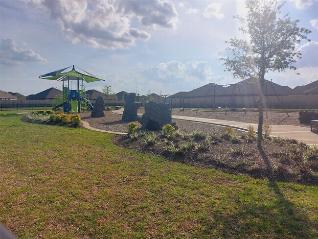 Building Photo - 7522 Greenbriar Cayon Ln