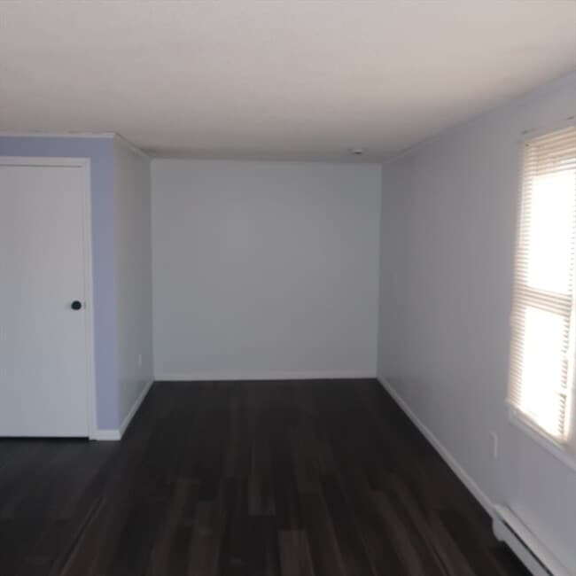 Building Photo - 54 Ballard St