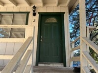 Building Photo - RU907-Vikutan, Eugene