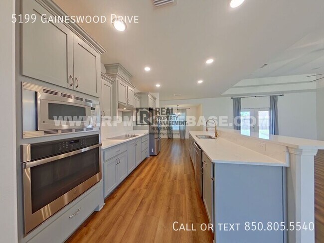 Building Photo - 5199 Gaineswood Dr