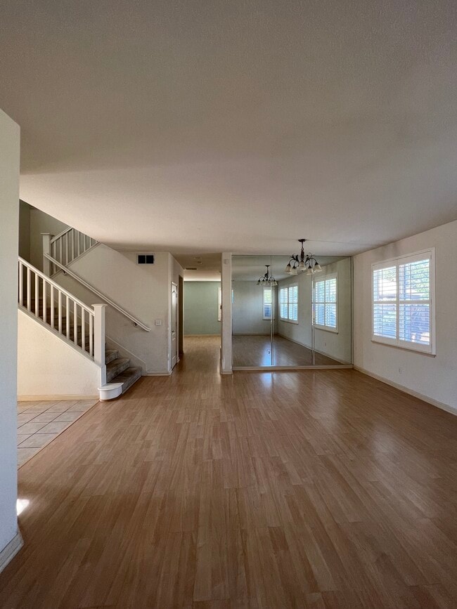 Building Photo - 2636 Carson Way