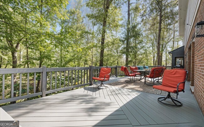 Building Photo - 80 Cliffcreek Trce NE