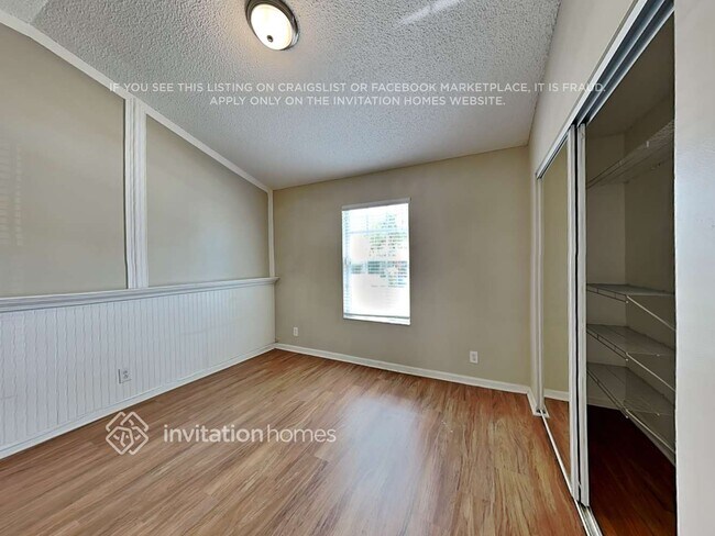 Building Photo - 13297 Emerald View Ct